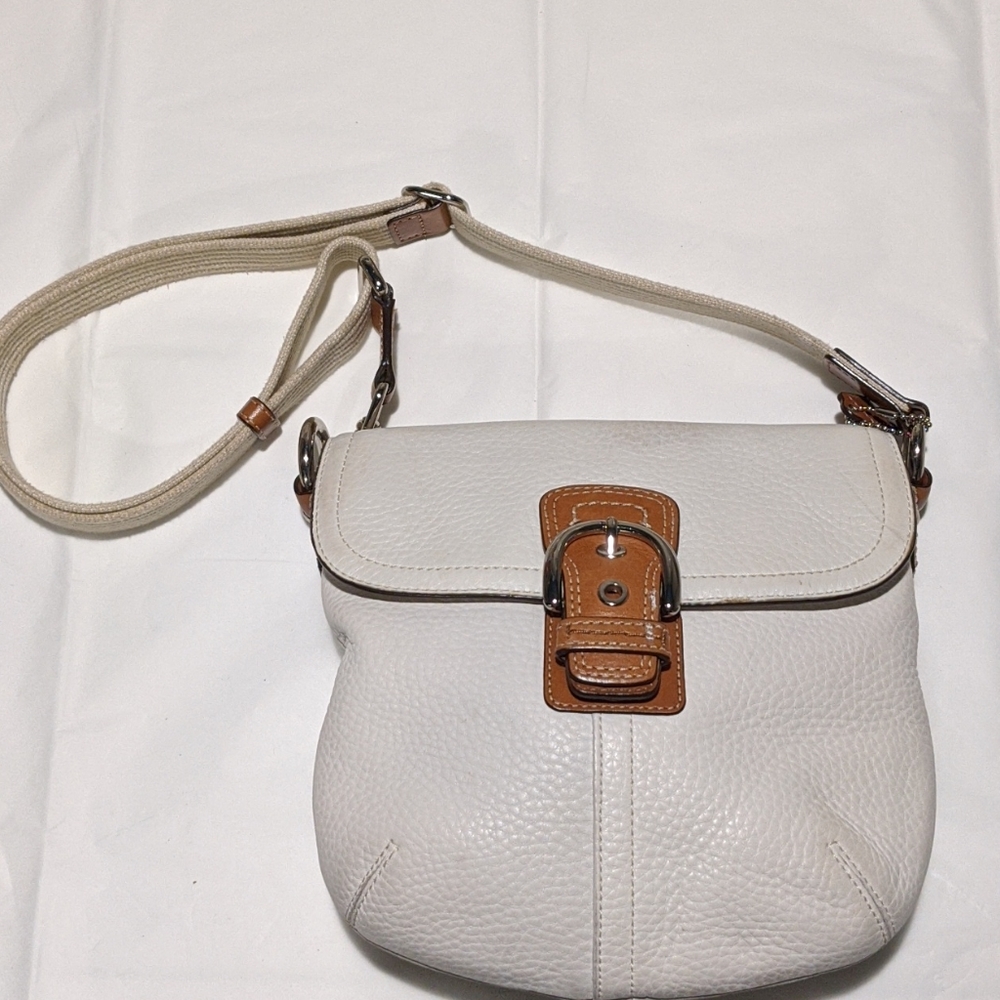 Coach Handbag - Picture 2 of 10